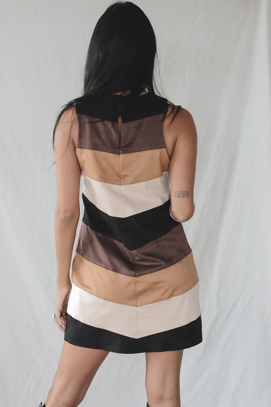 Robe Courte Chevron Sans Manches – SHOW ME YOUR MUMU