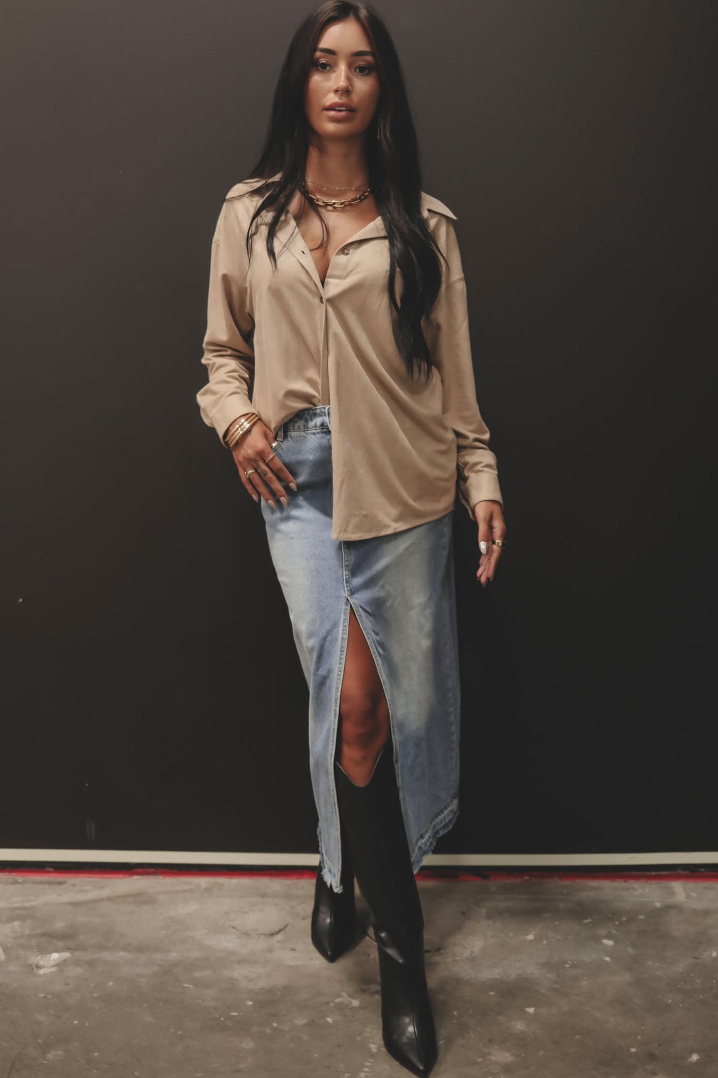 Chemise Suédine Légère Boutonnée – Beige