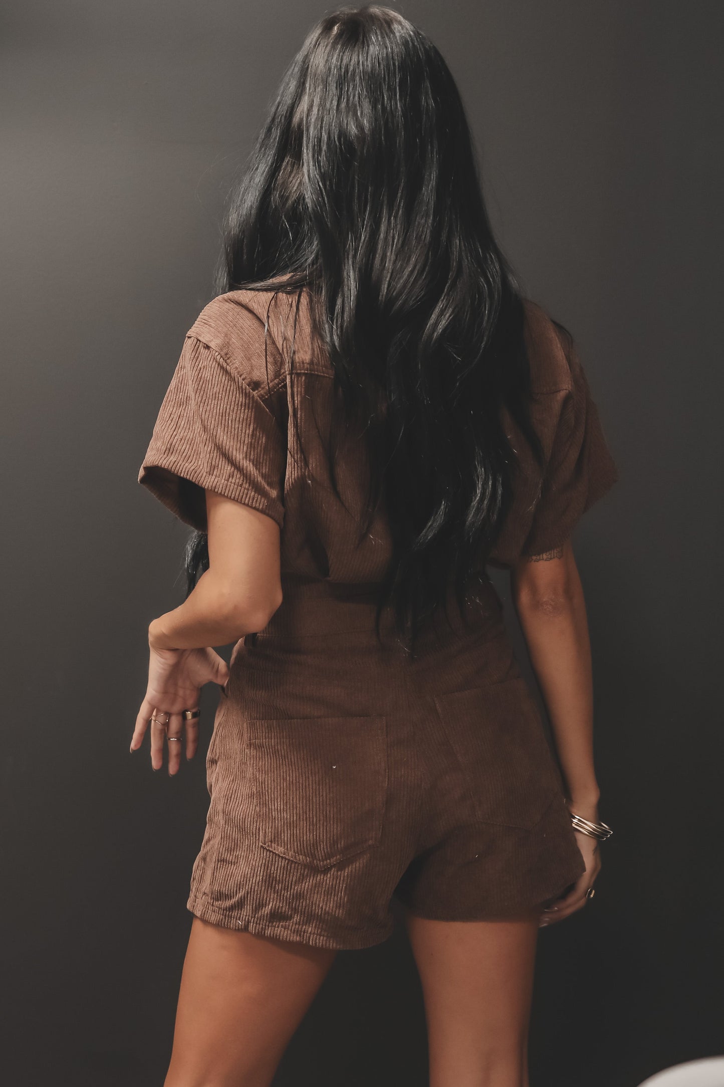 Combishort Velours Côtelé Marron – Manches Courtes